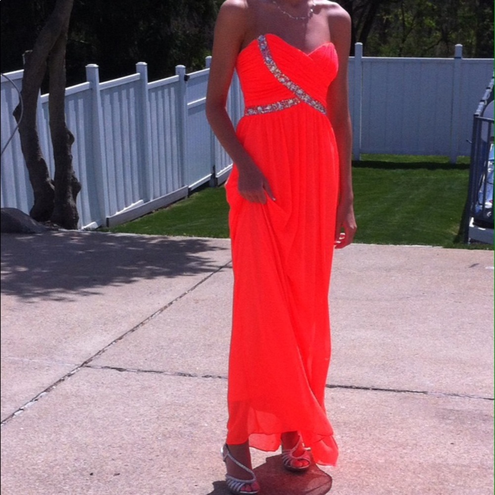 Prom dress
